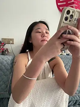 Snapshot of yu598188 chatting on 23, 6, 2026 yu598188 online show from 23, 6, 2026