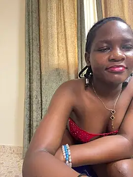 Snapshot of GoldenZuri chatting on 8, 7, 2026 GoldenZuri online show from 8, 7, 2026