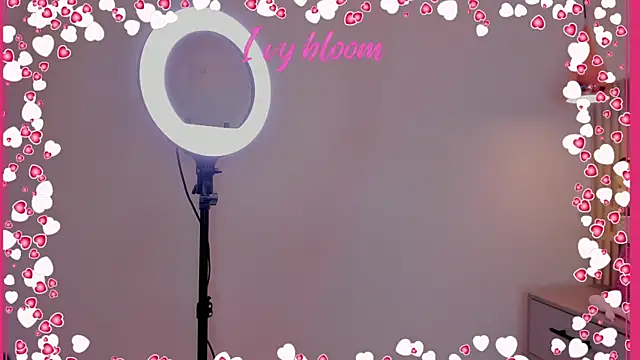 Snapshot of Ivybloom_ chatting on 5, 6, 2026 Ivybloom online show from 5, 6, 2026