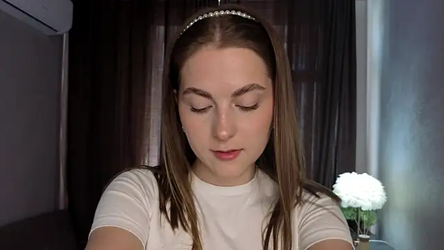 CarolannMirjah online show from 28, 5, 2026