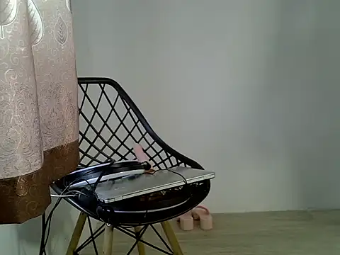 Bianca0011 online show from 13, 6, 2026