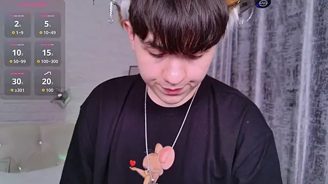 Snapshot of FetishFox chatting on 2, 7, 2026 FetishFox online show from 2, 7, 2026