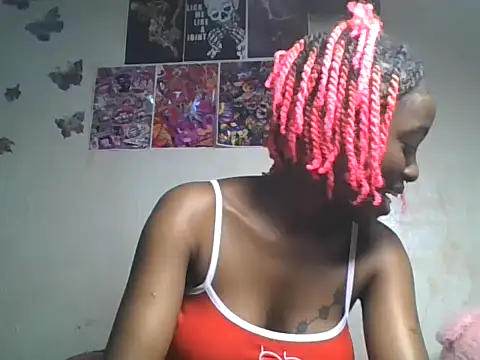 Snapshot of loversoncam chatting on 4, 7, 2026 loversoncam online show from 4, 7, 2026