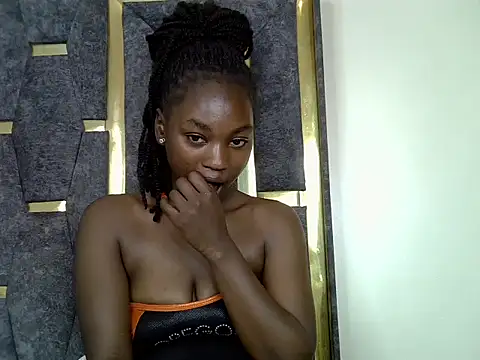 Snapshot of catalina245 chatting on 5, 6, 2026 catalina245 online show from 5, 6, 2026