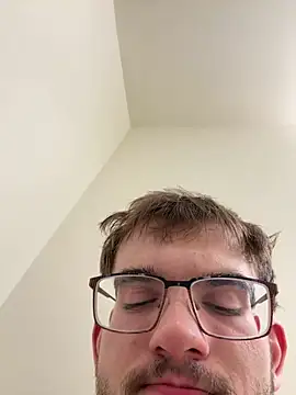 jerkoffwoody online show from 12, 6, 2026
