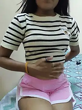 Snapshot of Shanaya_001 chatting on 2, 6, 2026 Shanaya 001 online show from 2, 6, 2026