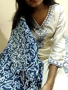 Snapshot of Shanaya_001 chatting on 27, 6, 2026 Shanaya 001 online show from 27, 6, 2026