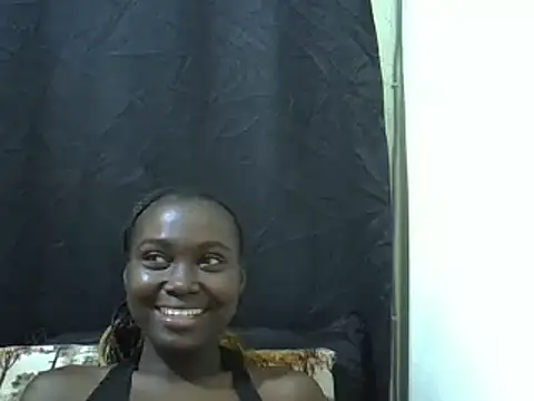 Snapshot of Cutteypeach chatting on 19, 5, 2026 Cutteypeach online show from 19, 5, 2026