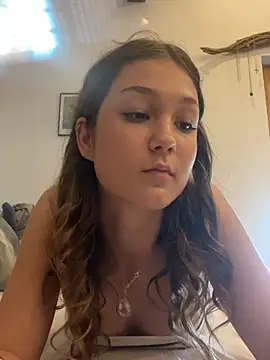 SecretViolaa online show from 20, 7, 2026