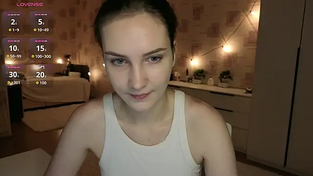 Snapshot of Megan_swiftss chatting on 17, 6, 2026 Megan swiftss online show from 17, 6, 2026