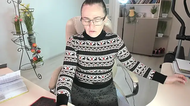 Snapshot of Vika73 chatting on 2, 2, 2026 Vika73 online show from 2, 2, 2026