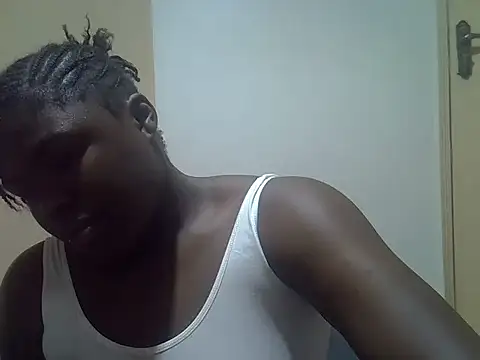 Snapshot of evethegurl chatting on 3, 6, 2026 evethegurl online show from 3, 6, 2026