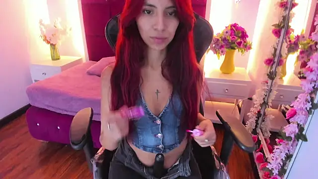 NinaaXXX  online show from 11, 7, 2026