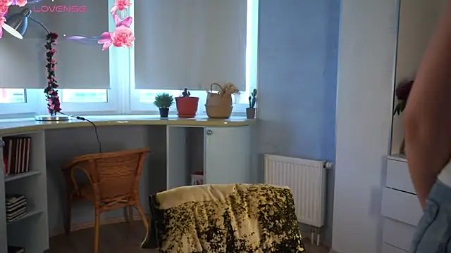 Snapshot of TatianaCichocki chatting on 16, 6, 2026 TatianaCichocki online show from 16, 6, 2026