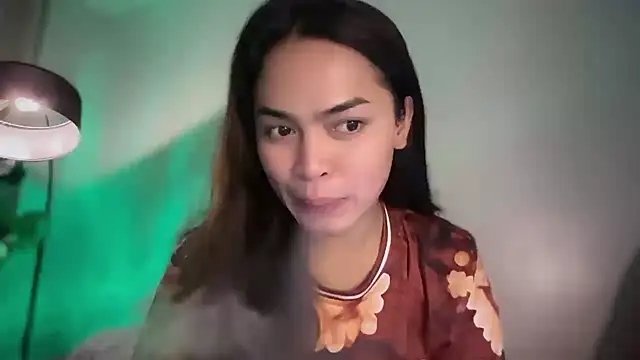 Snapshot of Amylaa chatting on 19, 6, 2026 Amylaa online show from 19, 6, 2026