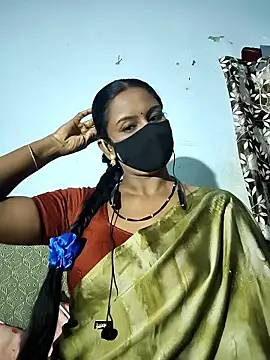 Snapshot of madhushree143 chatting on 30, 6, 2026 madhushree143 online show from 30, 6, 2026