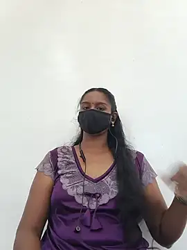 Snapshot of madhushree143 chatting on 15, 7, 2026 madhushree143 online show from 15, 7, 2026