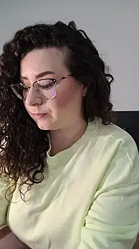 Elissa Floyd   online show from 23, 5, 2026