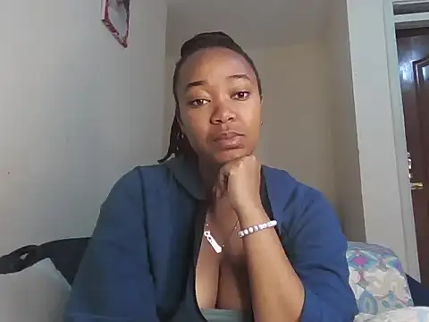Snapshot of atara_seren chatting on 14, 6, 2026 atara seren online show from 14, 6, 2026
