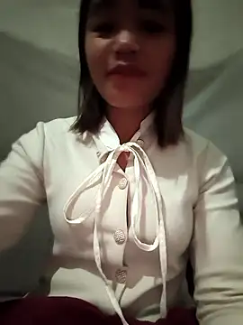 Snapshot of Emma-sin chatting on 11, 6, 2026 Emma-sin online show from 11, 6, 2026