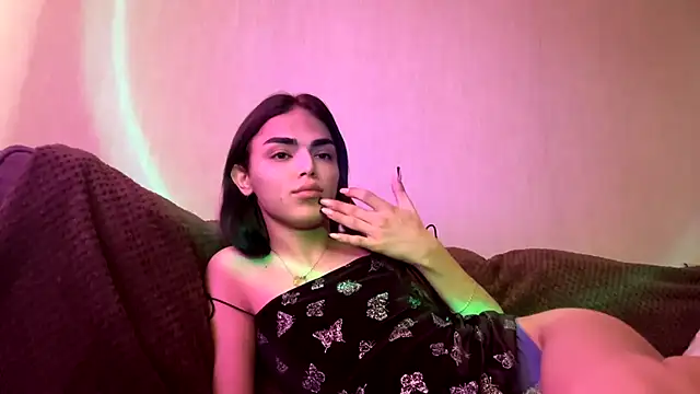 Snapshot of MarlyJess chatting on 5, 7, 2026 MarlyJess online show from 5, 7, 2026