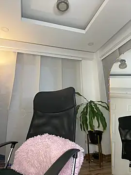 Snapshot of nicollett chatting on 29, 5, 2026 nicollett online show from 29, 5, 2026
