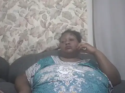 Snapshot of fat_ebonyqueen chatting on 4, 7, 2026 fat ebonyqueen online show from 4, 7, 2026