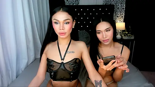cleoCalixta online show from 10, 7, 2026