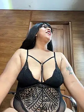 Alexia Lerner online show from 22, 6, 2026