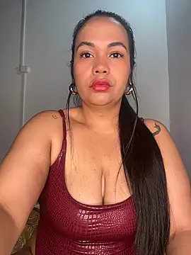 NoahJade online show from 25, 7, 2026