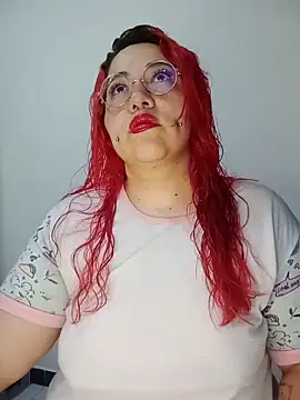 Snapshot of bruja_sscarlata chatting on 2, 6, 2026 bruja sscarlata online show from 2, 6, 2026