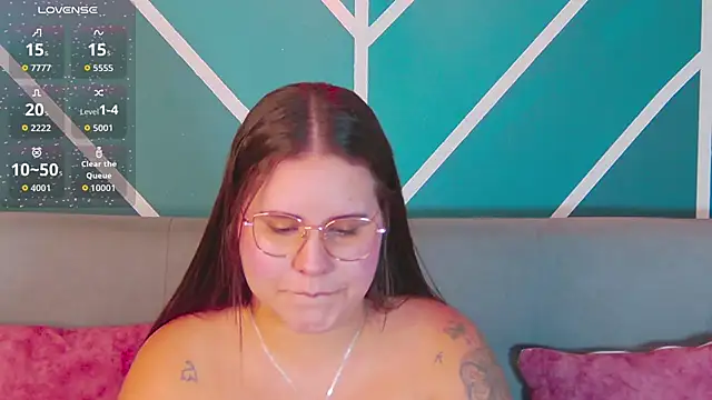 Snapshot of Lia_Avalon chatting on 6, 6, 2026 Lia Avalon online show from 6, 6, 2026
