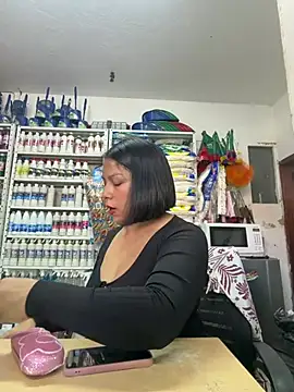 ISABELLA  LUNA online show from 23, 6, 2026
