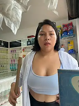 ISABELLA  LUNA online show from 9, 7, 2026