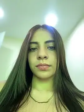 Snapshot of Hanna_Cruz_ chatting on 2, 6, 2026 Hanna Cruz online show from 2, 6, 2026