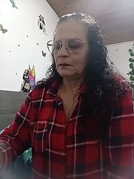 katrinna  online show from 7, 6, 2026