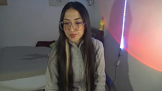 Snapshot of Frida_nymph chatting on 29, 6, 2026 Frida nymph online show from 29, 6, 2026
