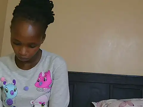 Snapshot of Petitemissy chatting on 21, 5, 2026 Petitemissy online show from 21, 5, 2026
