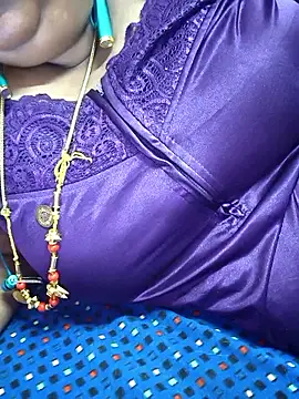 Snapshot of geetha431 chatting on 11, 6, 2026 geetha431 online show from 11, 6, 2026