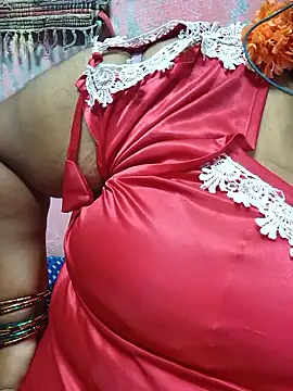 Snapshot of geetha431 chatting on 30, 6, 2026 geetha431 online show from 30, 6, 2026