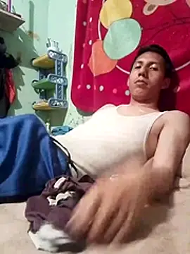 Snapshot of Twink0207 chatting on 14, 7, 2026 Twink0207 online show from 14, 7, 2026
