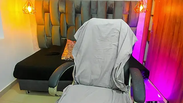 Miel ferrer online show from 2, 7, 2026
