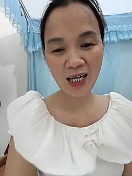 Lye lovely online show from 11, 6, 2026