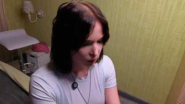 Snapshot of CryBabyVital chatting on 23, 5, 2026 CryBabyVital online show from 23, 5, 2026