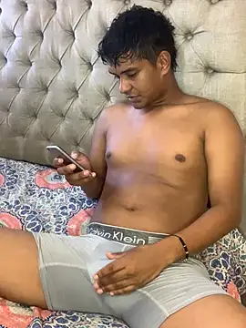 Snapshot of Henrry_s chatting on 31, 5, 2026 Henrry s online show from 31, 5, 2026