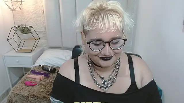 Echypyon  online show from 26, 5, 2026