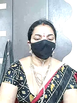 Snapshot of Leela_555 chatting on 9, 7, 2026 Leela 555 online show from 9, 7, 2026