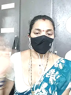 Snapshot of Leela_555 chatting on 14, 7, 2026 Leela 555 online show from 14, 7, 2026
