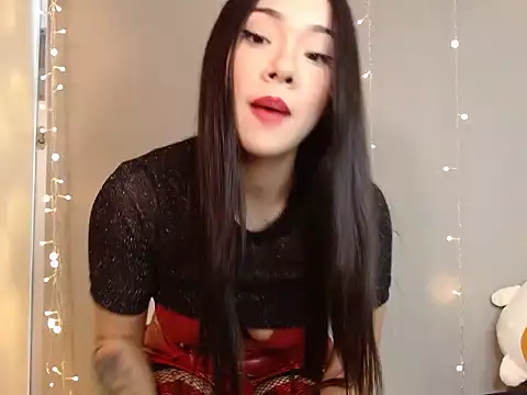 auravelvet online show from 26, 5, 2026