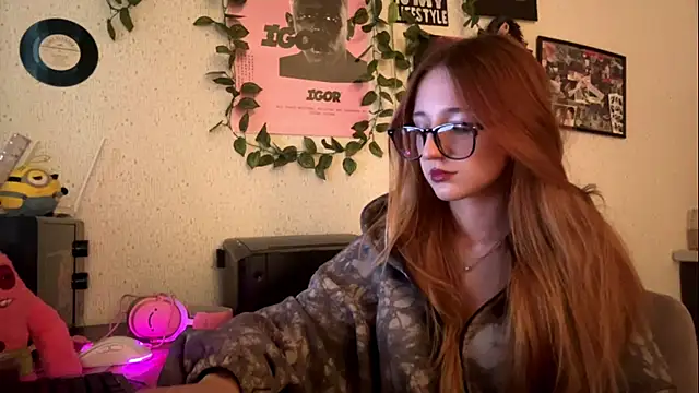 Snapshot of Sunshine_Kira chatting on 28, 5, 2026 Sunshine Kira online show from 28, 5, 2026